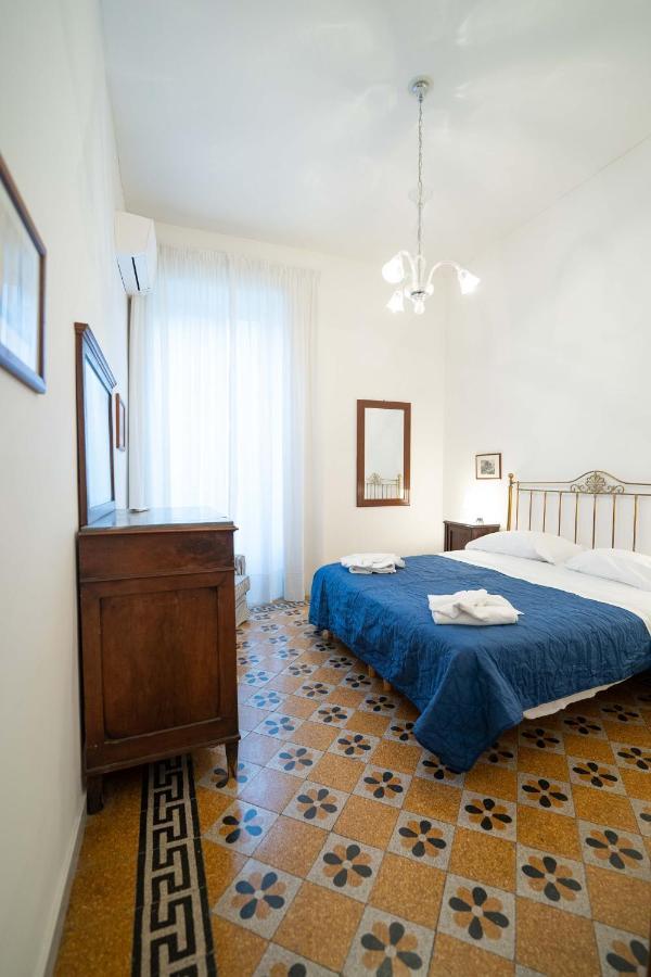 San Mattia'S By Dimorra Apartment เนเปิลส์ ภายนอก รูปภาพ