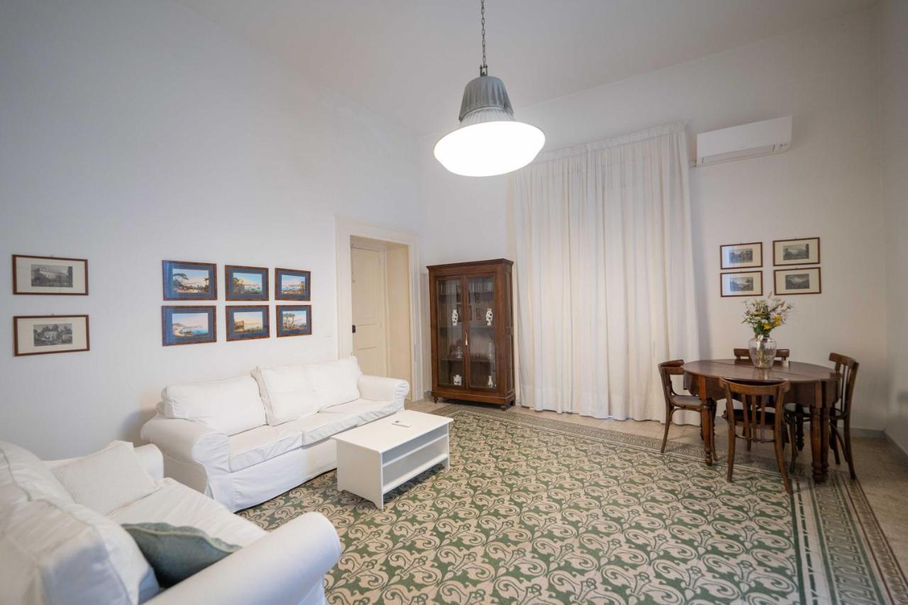 San Mattia'S By Dimorra Apartment เนเปิลส์ ภายนอก รูปภาพ