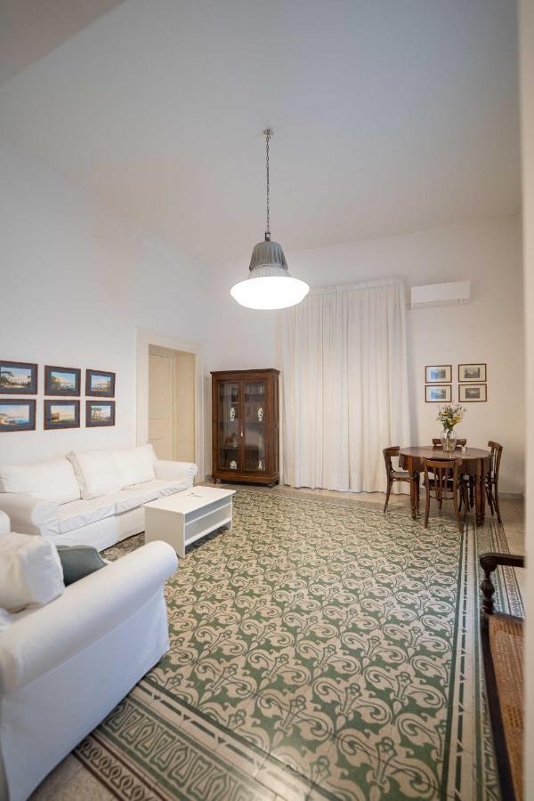 San Mattia'S By Dimorra Apartment เนเปิลส์ ภายนอก รูปภาพ