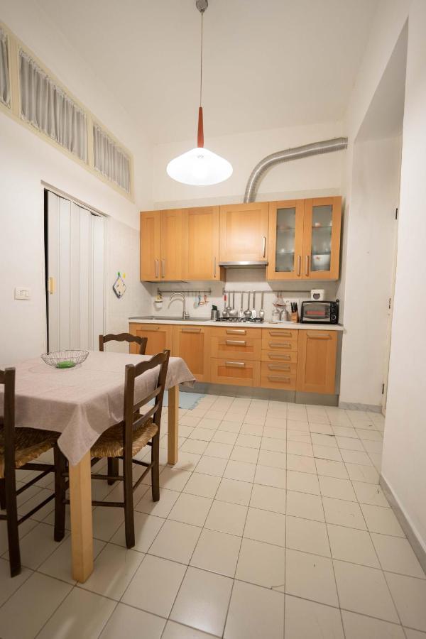 San Mattia'S By Dimorra Apartment เนเปิลส์ ภายนอก รูปภาพ