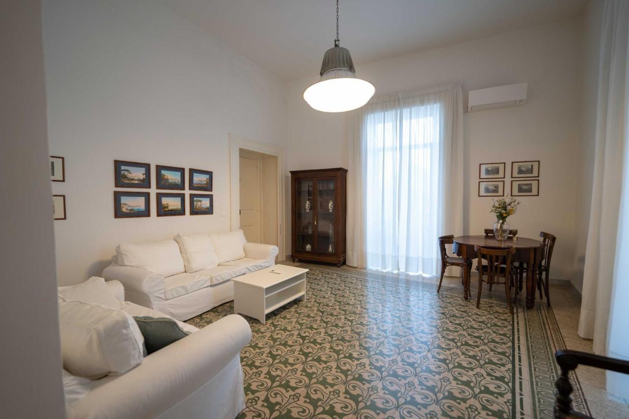 San Mattia'S By Dimorra Apartment เนเปิลส์ ภายนอก รูปภาพ