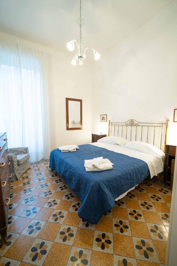 San Mattia'S By Dimorra Apartment เนเปิลส์ ภายนอก รูปภาพ