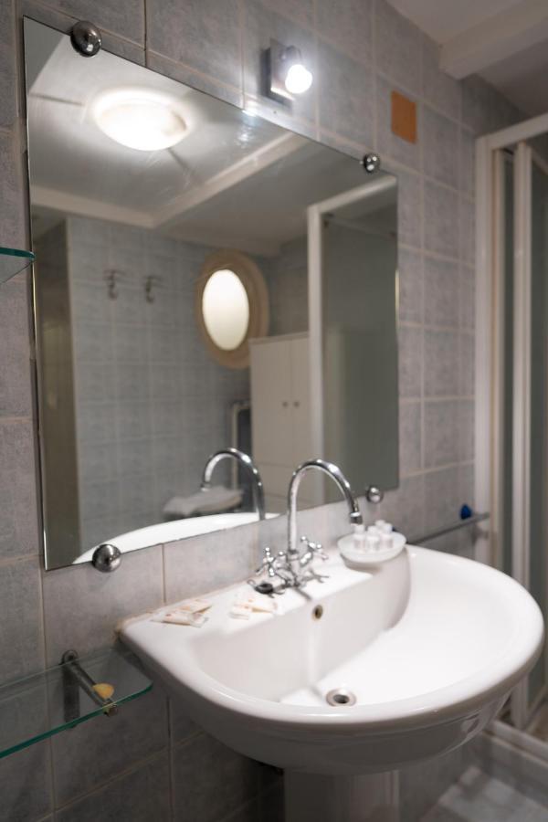 San Mattia'S By Dimorra Apartment เนเปิลส์ ภายนอก รูปภาพ